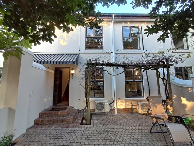  6 Moolmanshof Banghoekweg, Stellenbosch, Stellenbosch 